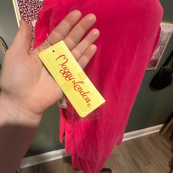 NWT Maggy London Elegant Pink Women's Suit Set Size 6 👑 - Picture 8 of 10